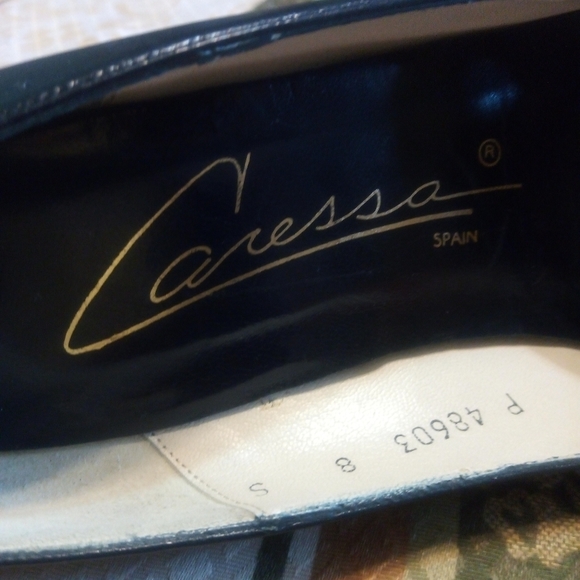 SIZE 8 S CARESSA HIGH HEELS - Picture 9 of 10